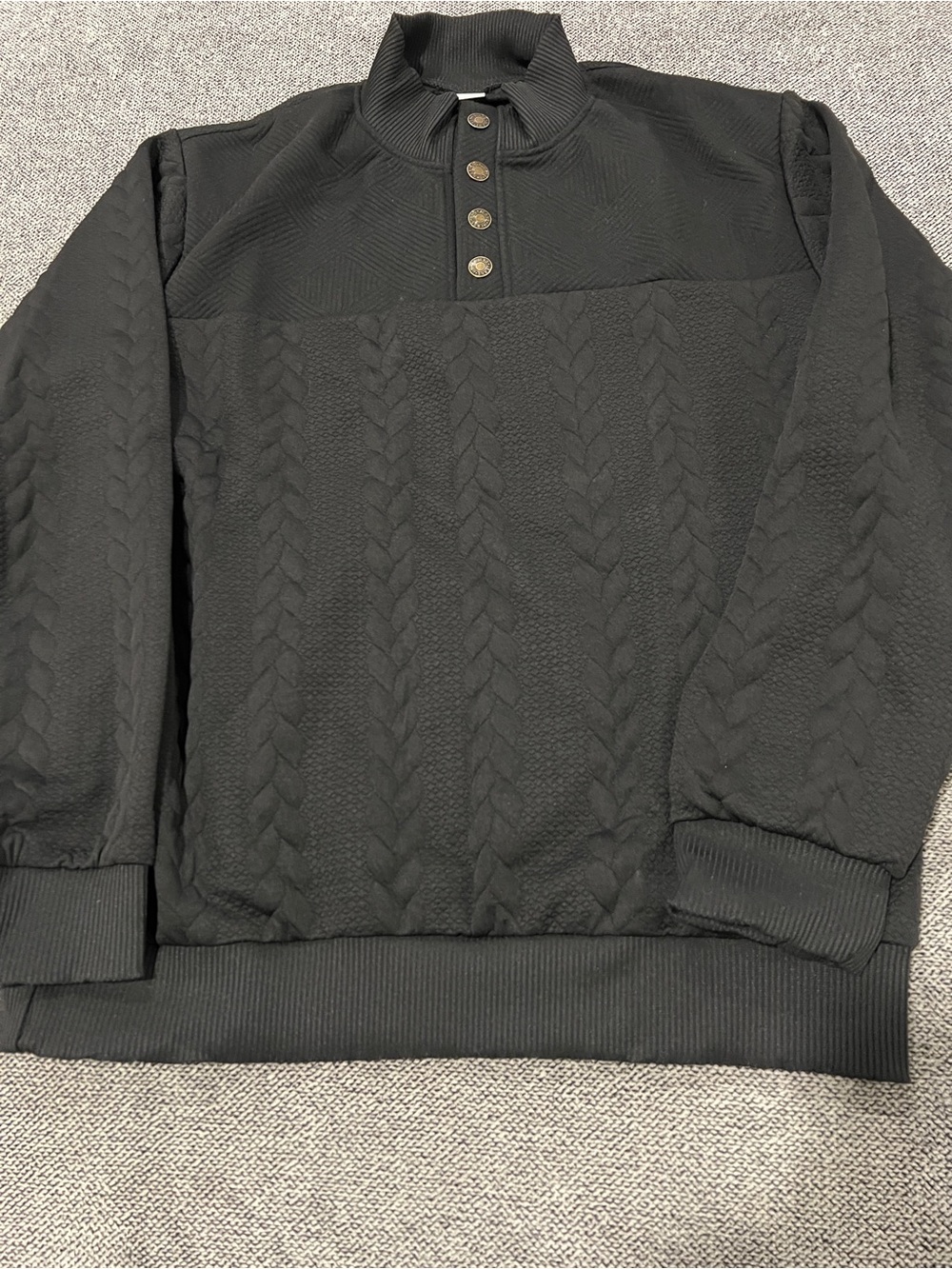 Men's Classic Black Textured Cable-Knit Pattern Pullover